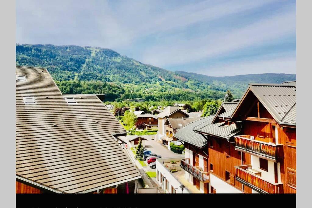 Superbe Appartement Au Centre De Самоен Экстерьер фото